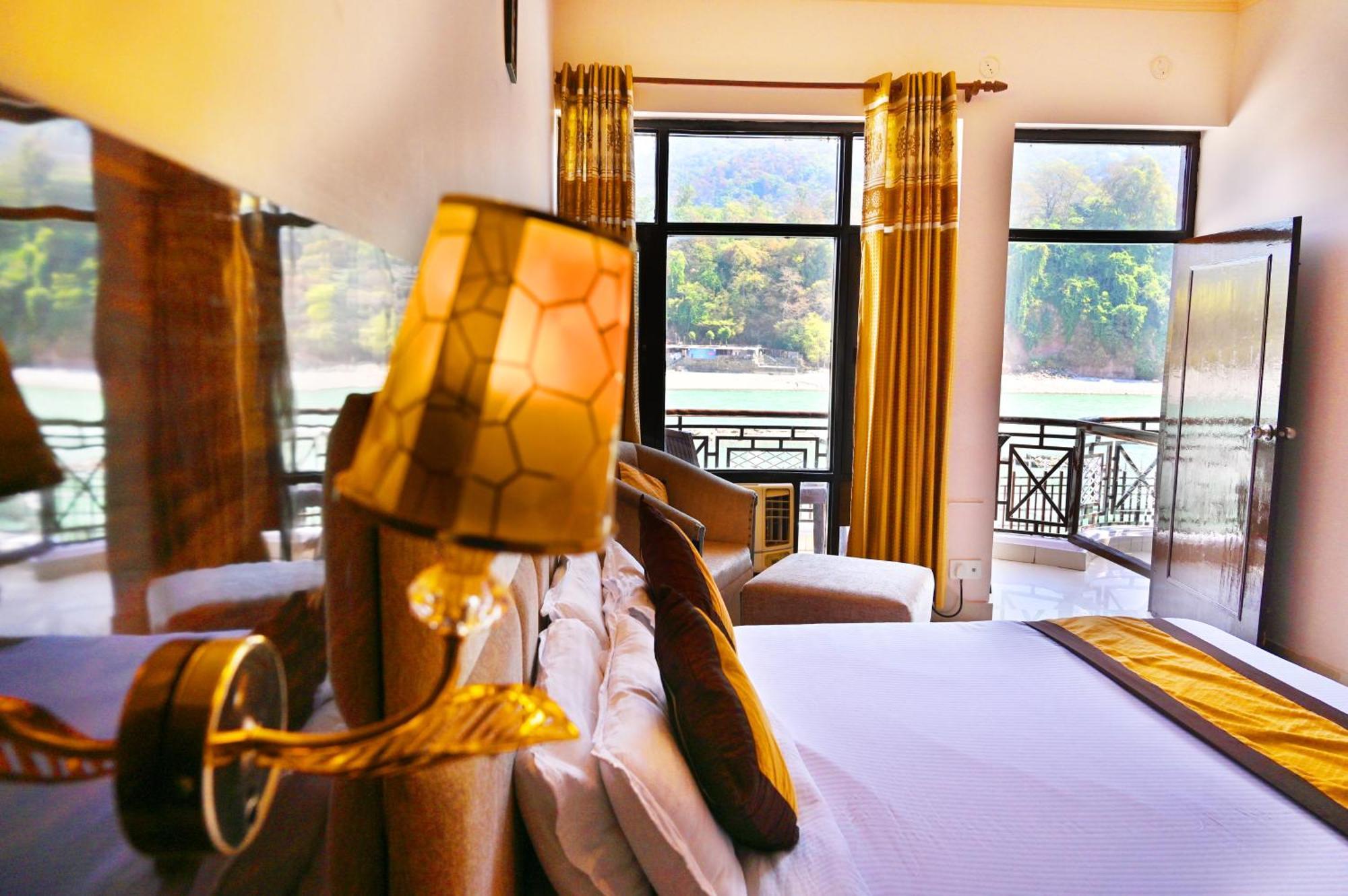 Hotel Prasanna Inn リシケーシュ エクステリア 写真